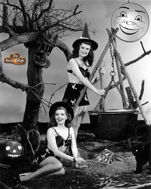 Halloween Vintage 4ever Style