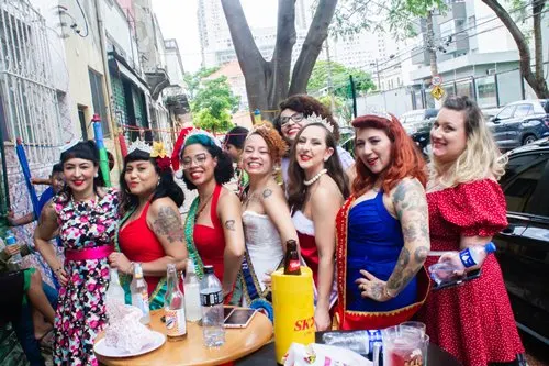 QG Manifesto Pin-up e o evento beneficente de Natal