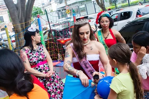 QG Manifesto Pin-up e o evento beneficente de Natal