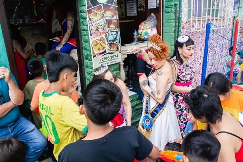 QG Manifesto Pin-up e o evento beneficente de Natal